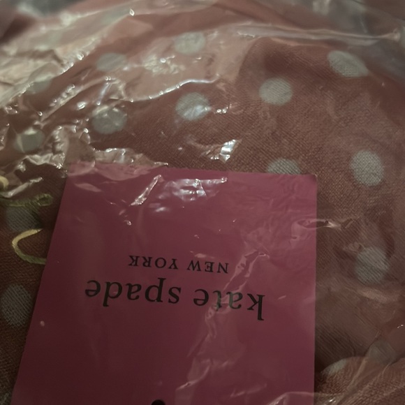🔥 1 hour sale. Kate Spade, polka dot scarf, pink white with gold foil letters - Picture 5 of 5